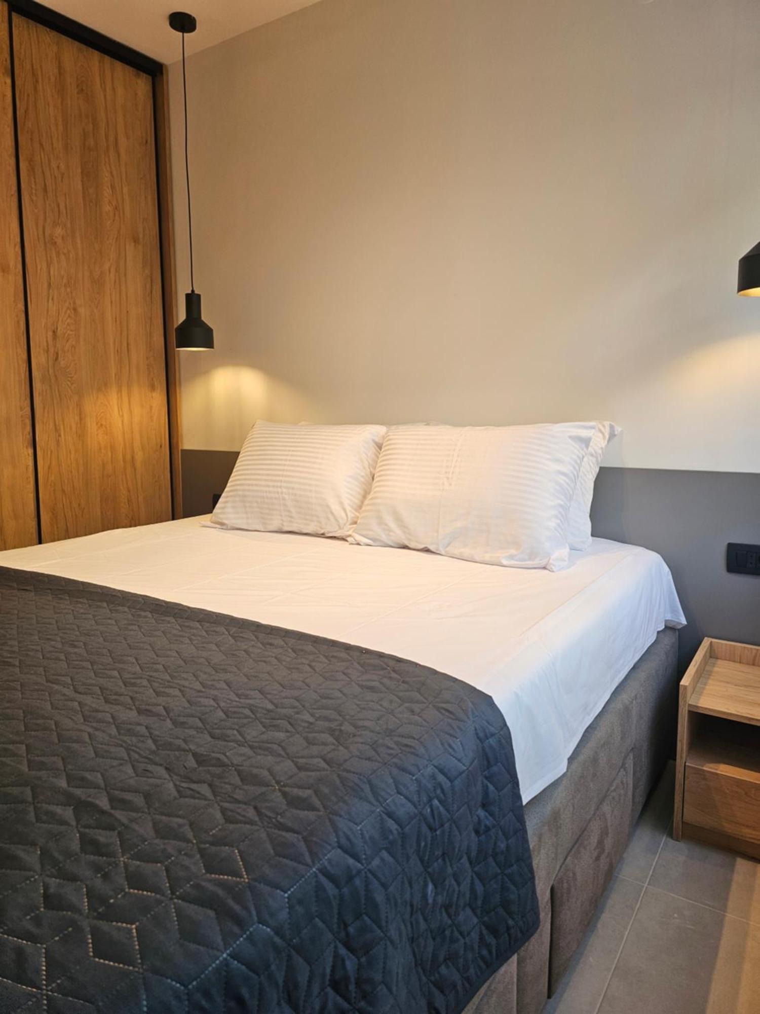Anja & Ogo Apartments Sea View & Pool Petrovac Εξωτερικό φωτογραφία